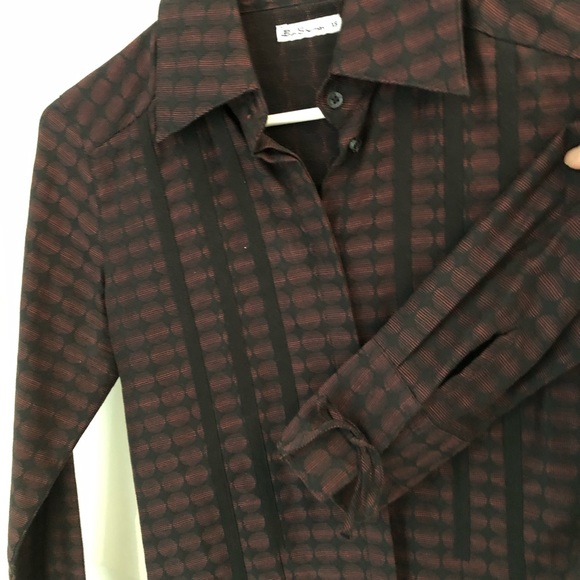 Ben Sherman fitted top with cute cuffs - Picture 5 of 10